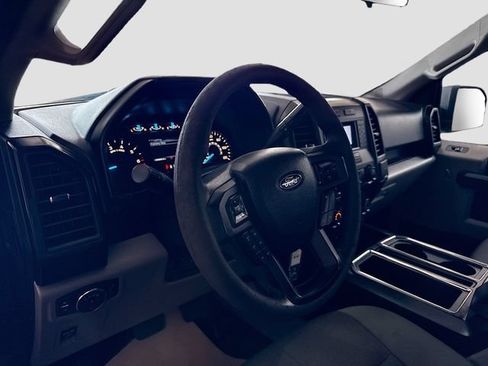 Used 2018 Ford F150 XL w/ Equipment Group 101A Mid AWD/4WD image 10