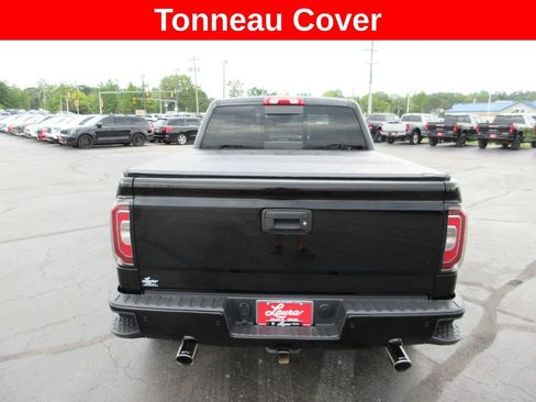 Used 2018 GMC Sierra 1500 Denali w/ Denali Ultimate Package AWD/4WD image 8