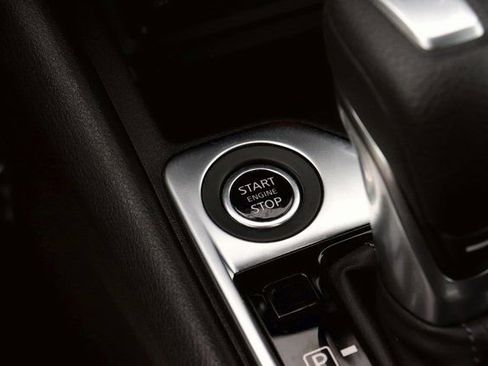 Used 2024 Nissan Sentra SV image 19