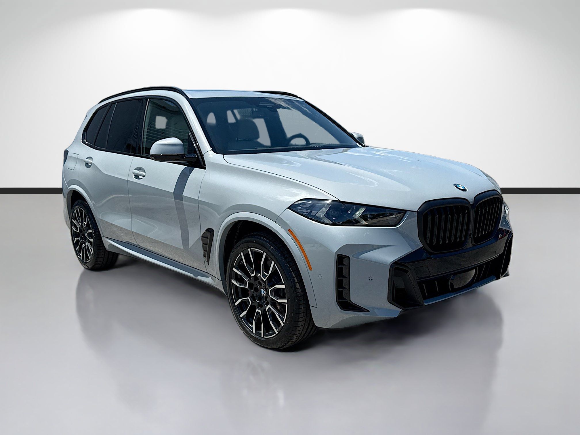 New 2026 BMW X5 sDrive40i w/ M Sport Package RWD image 1