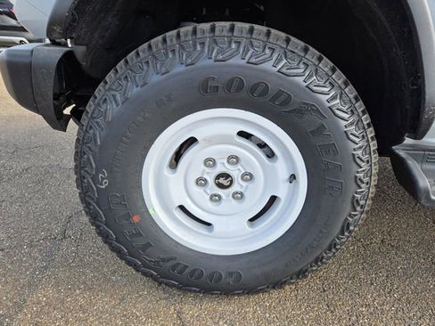 New 2026 Ford Bronco Heritage Edition AWD/4WD image 24