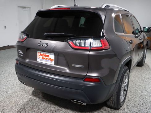 Used 2021 Jeep Cherokee Latitude Lux w/ Sun & Sound Group AWD/4WD image 7