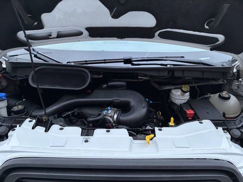 Used 2016 Ford Transit 250 130 Low Roof image 33