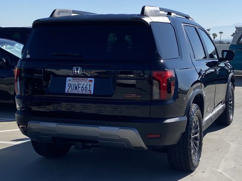 Used 2026 Honda Passport TrailSport image 4