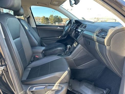 Used 2018 Volkswagen Tiguan S image 29