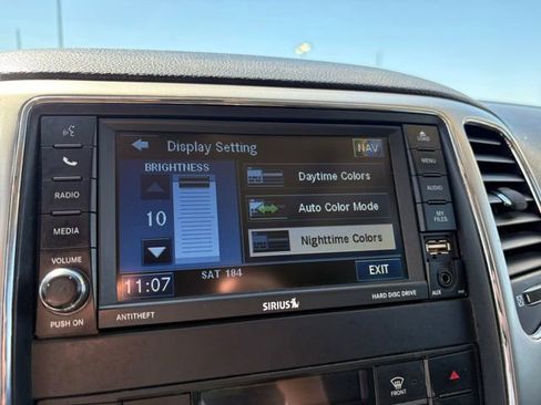 Used 2012 Jeep Grand Cherokee Limited AWD/4WD image 17