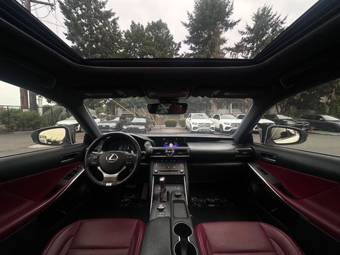 Used 2019 Lexus IS 300 F Sport w/ F Sport Package RWD image 6