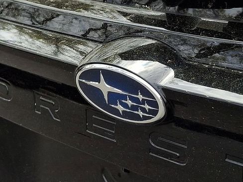 Certified 2025 Subaru Forester Premium image 30