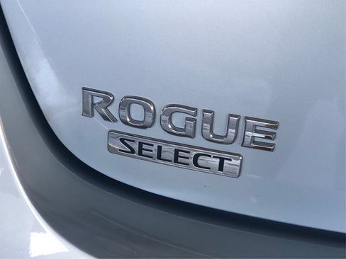 Used 2014 Nissan Rogue S w/ Convenience Package FWD image 19
