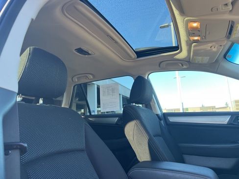 Used 2015 Subaru Outback 2.5i Premium image 6