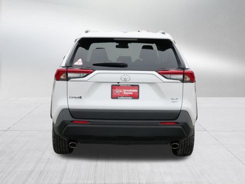 Certified 2025 Toyota RAV4 XLE Premium image 6