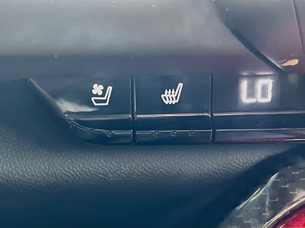 Used 2021 Chevrolet Camaro SS RWD image 21