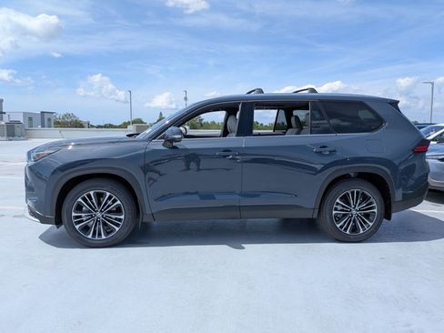 New 2026 Toyota Grand Highlander AWD Hybrid image 5