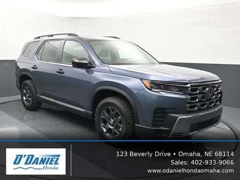 Used 2026 Honda Pilot TrailSport image 8