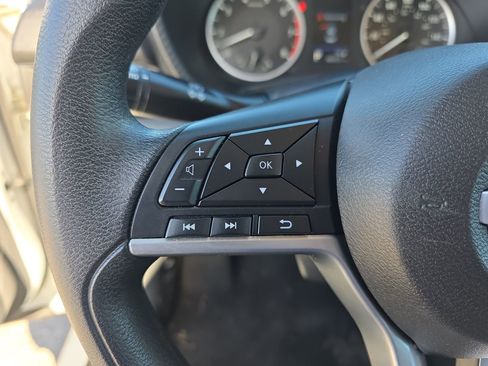 Used 2022 Nissan Sentra S image 23