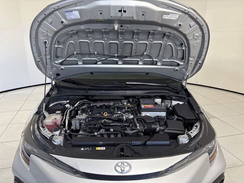 Used 2022 Toyota Corolla SE image 11