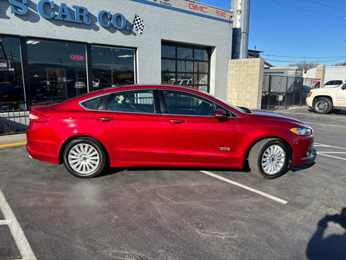 Used 2013 Ford Fusion Energi Titanium w/ Driver Assist Pkg image 8