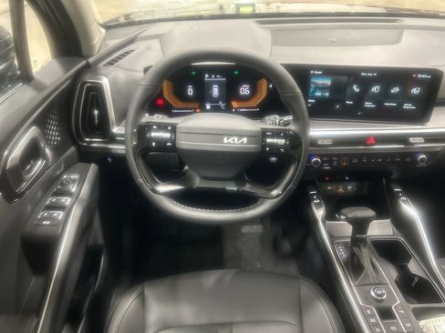 New 2026 Kia Sorento S w/ S Panoramic Sunroof Package FWD image 15