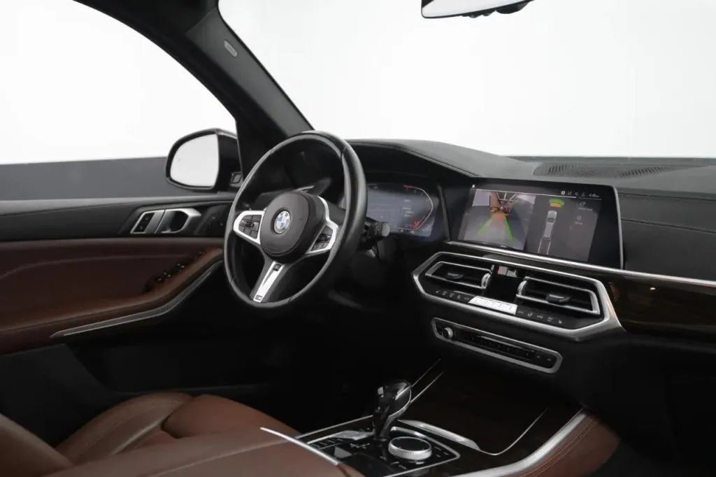 Used 2020 BMW X5 xDrive40i w/ M Sport Package AWD/4WD image 48