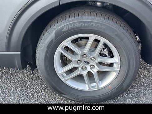 New 2026 Ford Explorer Active RWD image 19