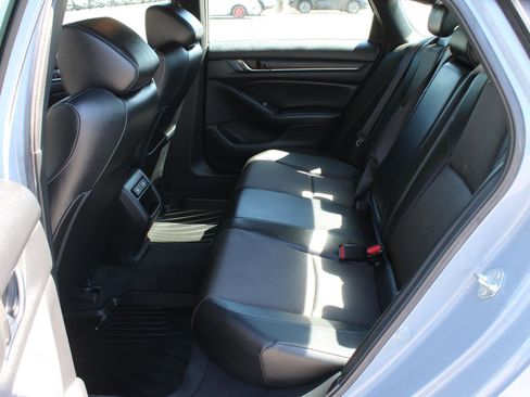 Used 2022 Honda Accord Sport image 15