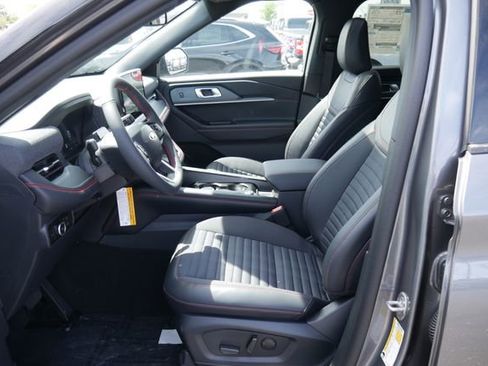 New 2026 Ford Explorer ST-Line AWD/4WD image 2