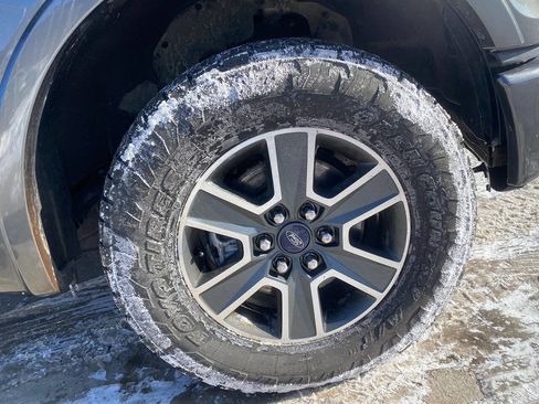 Used 2016 Ford F150 XLT w/ Equipment Group 302A Luxury image 6