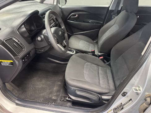 Used 2016 Kia Rio LX FWD image 9