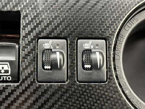 Certified 2024 Toyota 4Runner TRD Off-Road Premium image 8