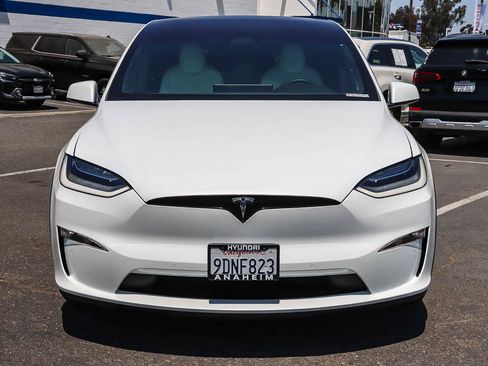 Used 2022 Tesla Model X AWD/4WD image 2