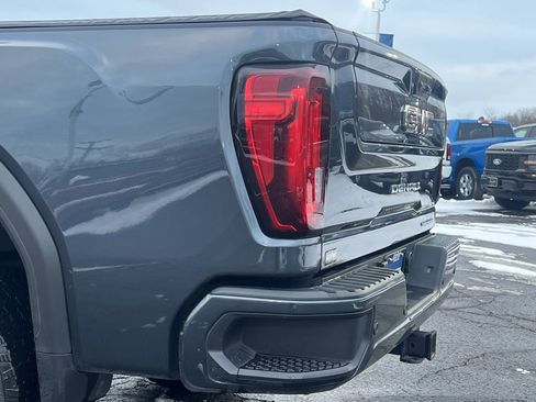 Used 2020 GMC Sierra 2500 Denali w/ Denali Ultimate Package image 15