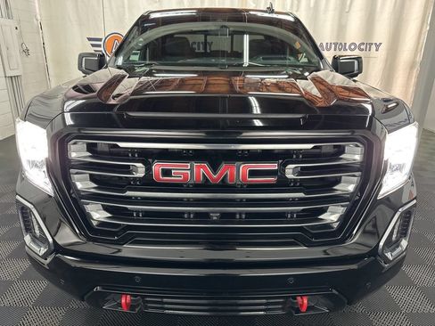 Used 2020 GMC Sierra 1500 AT4 w/ AT4 Premium Package AWD/4WD image 4