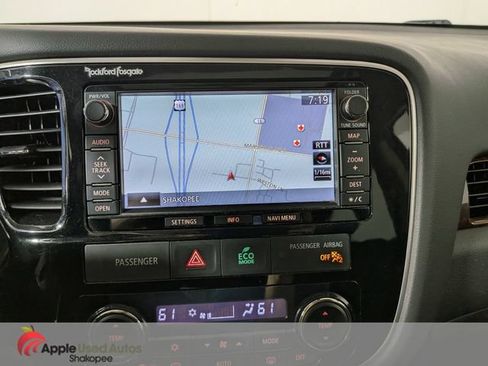 Used 2015 Mitsubishi Outlander GT AWD/4WD image 25