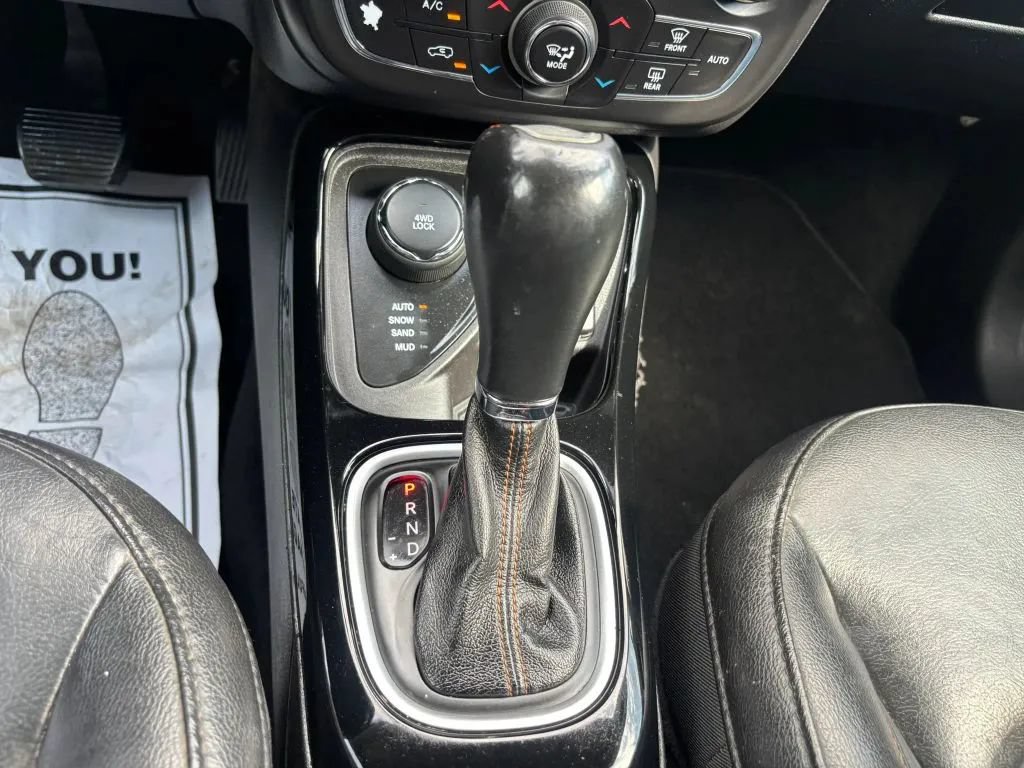 Used 2018 Jeep Compass Limited AWD/4WD image 24