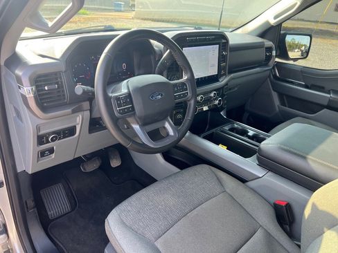 Used 2024 Ford F150 XLT w/ Mobile Office Package image 9
