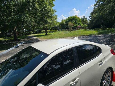 Used 2016 Subaru WRX image 9