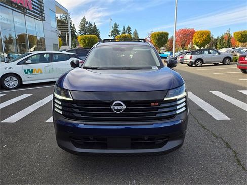 New 2026 Nissan Kicks SR w/ Cold Weather Package image 2