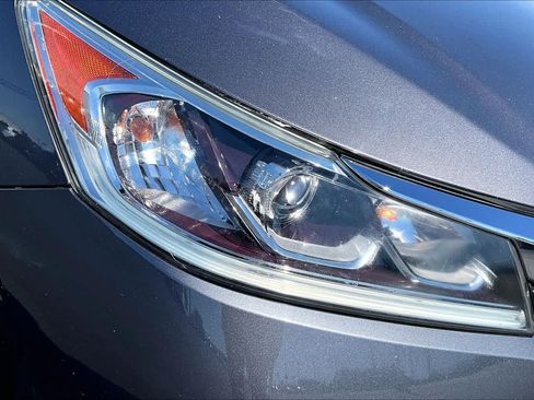 Used 2016 Honda Accord LX image 27