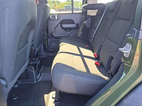 Used 2020 Jeep Wrangler Unlimited Sport AWD/4WD image 13