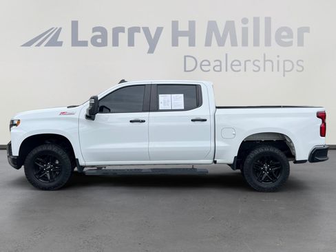 Used 2022 Chevrolet Silverado 1500 LT Trail Boss AWD/4WD image 2