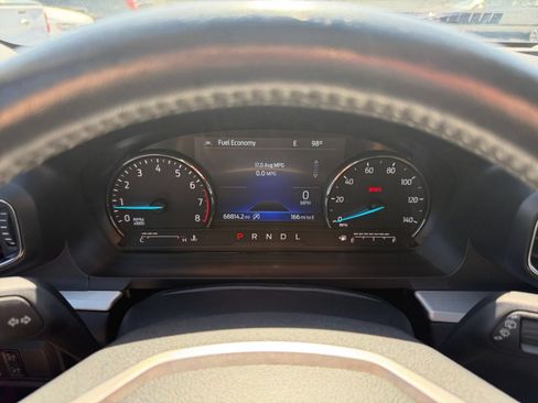 Used 2024 Ford Explorer XLT w/ Equipment Group 202A RWD image 41