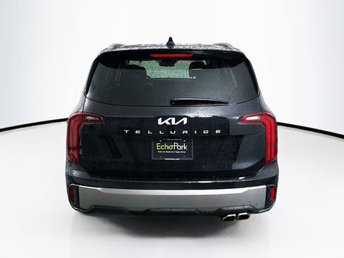 Used 2025 Kia Telluride S FWD image 7