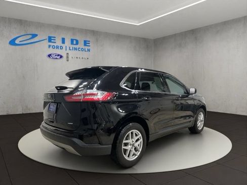 Certified 2024 Ford Edge SEL w/ Convenience Package AWD/4WD image 10