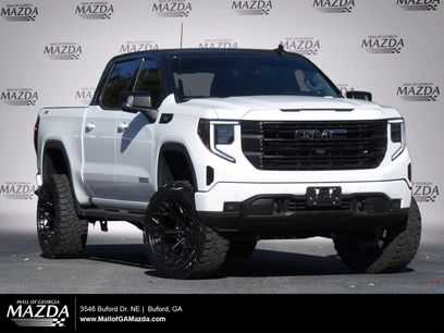 Used 2024 GMC Sierra 1500 Elevation w/ Elevation Premium Package