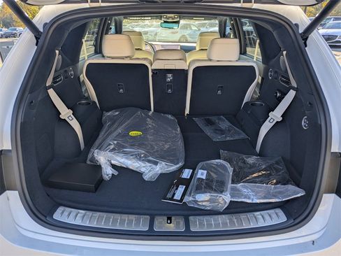 New 2026 Genesis GV80 3.5T Prestige image 13