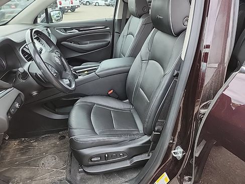 Used 2020 Buick Enclave Avenir w/ Avenir Technology Package AWD/4WD image 36