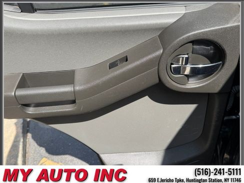 Used 2006 Nissan Xterra S w/ (U01) Utility Pkg AWD/4WD image 32