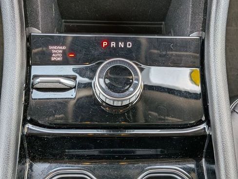 Certified 2023 Jeep Grand Cherokee L Limited w/ Black Appearance Package image 18