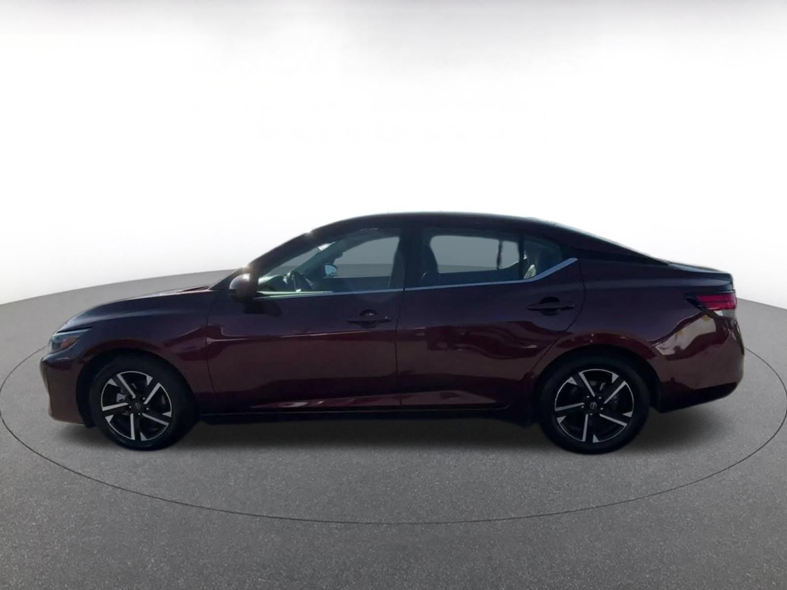 Used 2025 Nissan Sentra SV FWD image 6