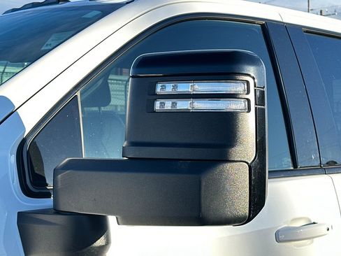 Used 2025 GMC Sierra 2500 AT4 w/ AT4 Premium Plus Package image 54